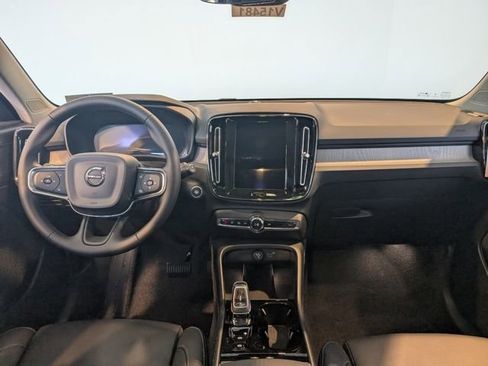 New 2026 Volvo XC40 B5 Plus w/ Protection Package Premier image 12