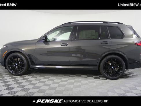 New 2026 BMW X7 M60i image 6