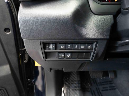 Used 2023 Toyota Tundra SR5 w/ SR5 Premium Package image 11