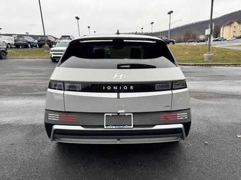 New 2026 Hyundai Ioniq 5 SE image 6