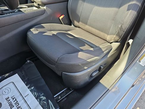 Used 2022 Nissan Altima 2.5 SV w/ SV Premium Package FWD image 32