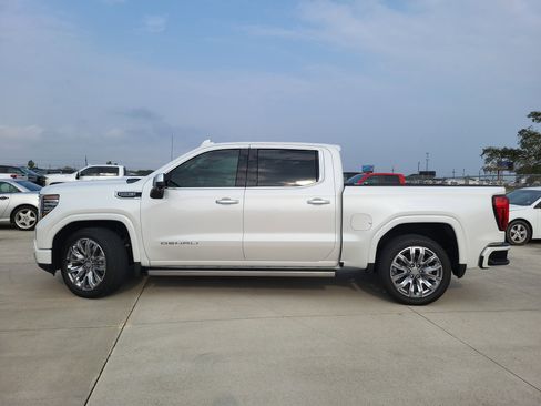 Used 2024 GMC Sierra 1500 Denali w/ Denali Reserve Package image 8