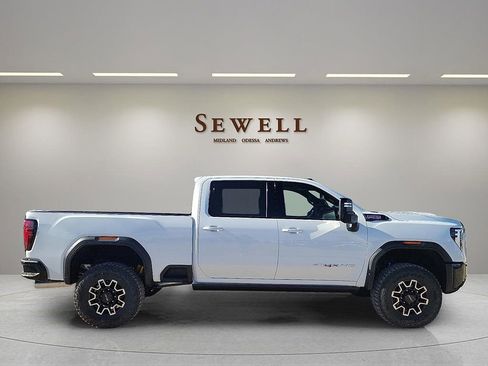 Used 2026 GMC Sierra 2500 AT4X AWD/4WD image 6
