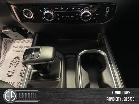 Used 2022 GMC Sierra 1500 Elevation w/ X31 Off-Road Package AWD/4WD image 26
