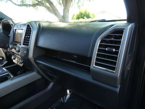 Used 2019 Ford F150 Raptor image 39