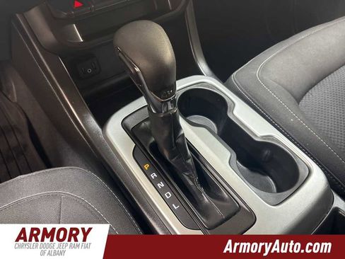 Used 2022 Chevrolet Colorado LT w/ LT Convenience Package image 20