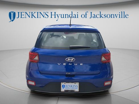 New 2026 Hyundai Venue SE FWD image 4