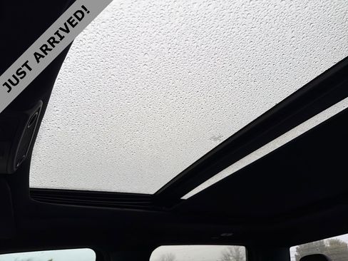 Used 2022 Ford F350 Platinum image 13