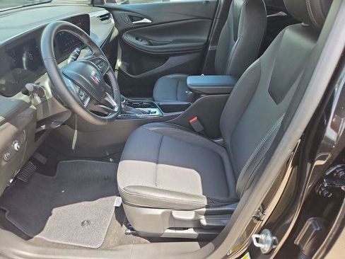 Used 2025 Buick Encore GX Preferred FWD image 18
