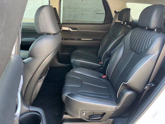 Used 2024 Hyundai Palisade Limited FWD image 10
