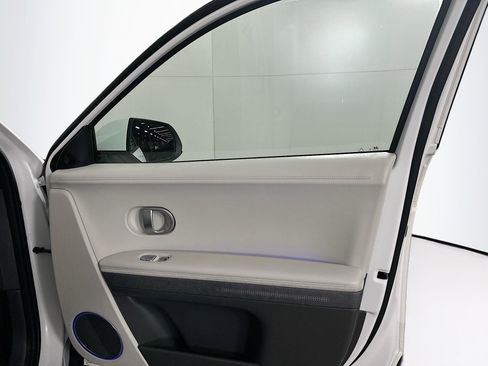 Used 2023 Hyundai Ioniq 5 SEL image 32