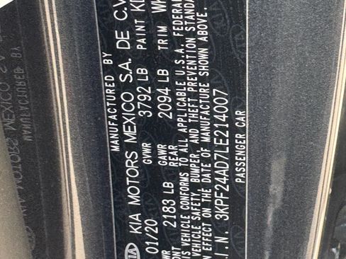 Used 2020 Kia Forte LXS FWD image 9