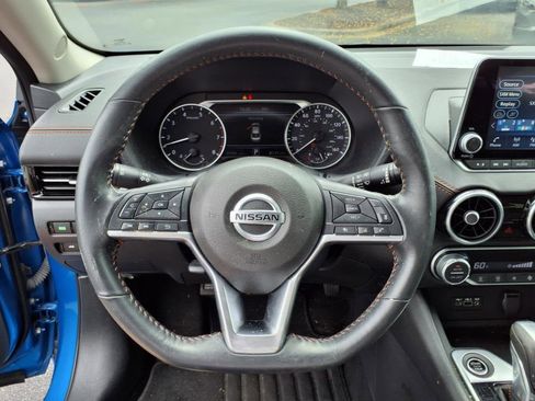 Used 2023 Nissan Sentra SR w/ Electronics Package image 20