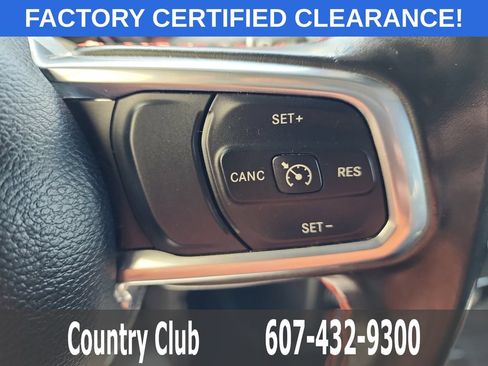 Used 2021 Jeep Wrangler Unlimited Rubicon AWD/4WD image 18