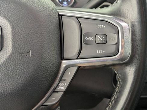 Used 2024 RAM 2500 Laramie AWD/4WD image 16