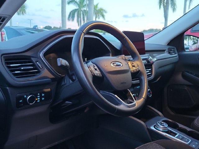 Used 2023 Ford Escape Active FWD image 8