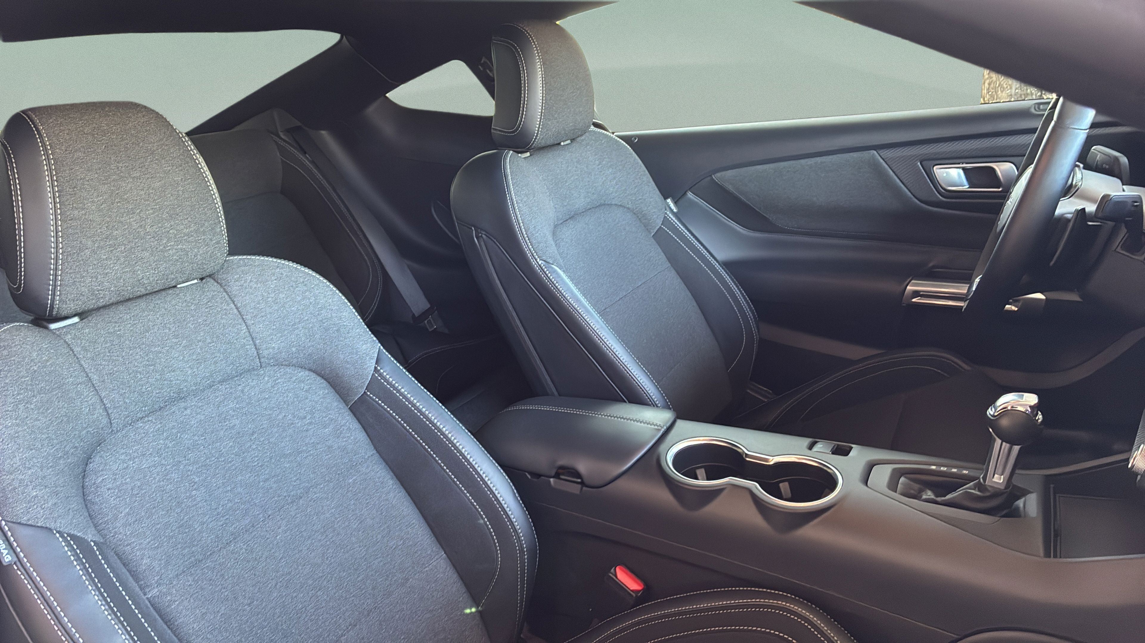 Used 2024 Ford Mustang GT RWD image 25
