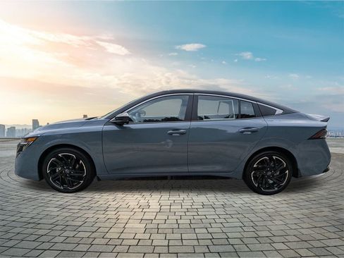 New 2026 Nissan Sentra SR image 7