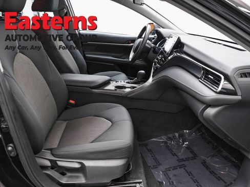 Used 2022 Toyota Camry LE FWD image 24