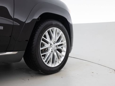 Used 2018 Jeep Grand Cherokee Summit image 18