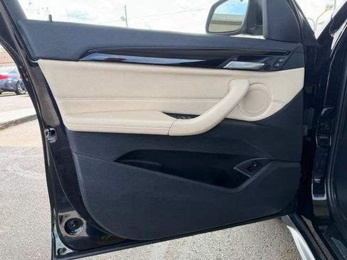 Used 2018 BMW X1 xDrive28i AWD/4WD image 9