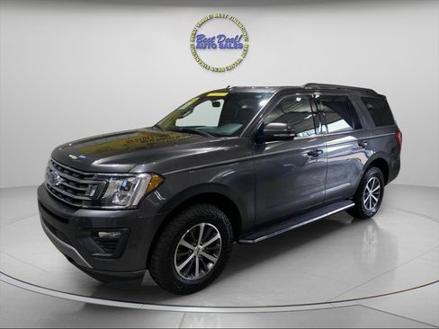 Used 2020 Ford Expedition XLT w/ Equipment Group 202A AWD/4WD image 1