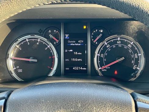 Used 2023 Toyota 4Runner TRD Off-Road Premium image 20