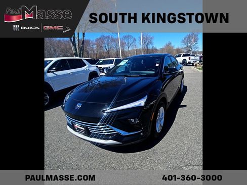 Used 2024 Buick Envista Preferred w/ Convenience I Package image 1