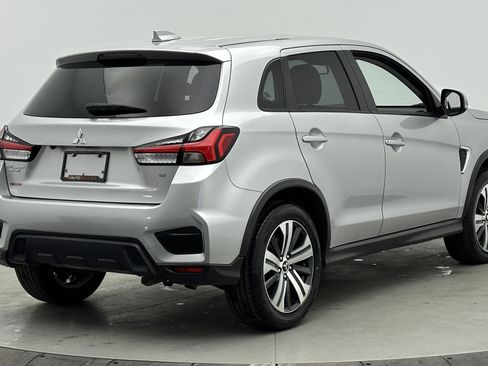 Used 2021 Mitsubishi Outlander Sport SE image 7