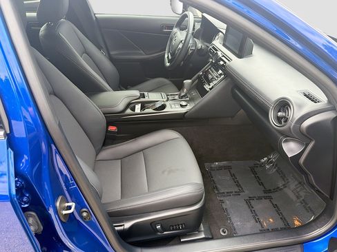 Used 2025 Lexus IS 350 F Sport w/ Accessory Package 2 RWD image 32