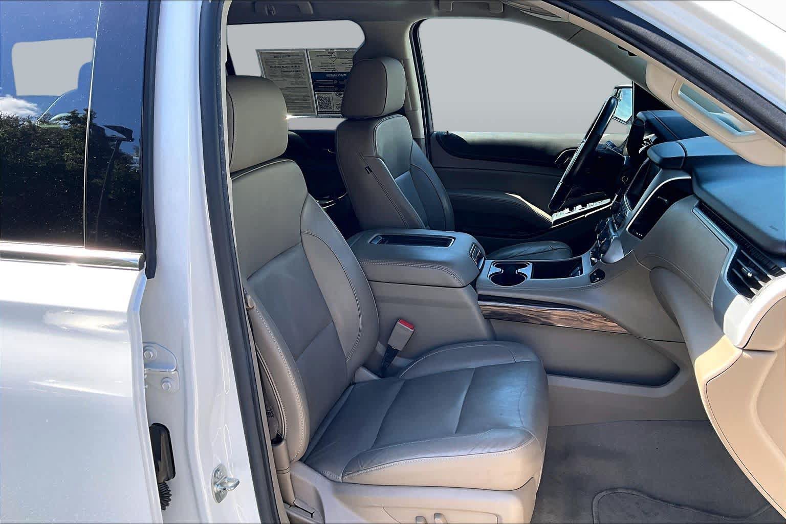 Used 2020 GMC Yukon SLT AWD/4WD image 9