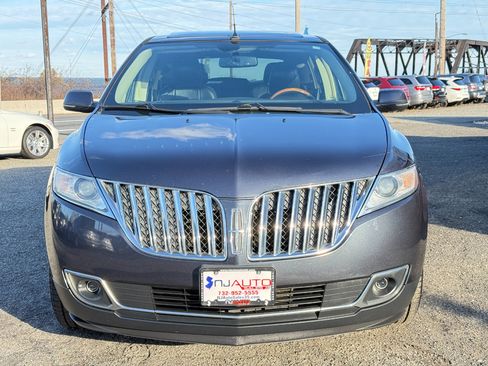 Used 2014 Lincoln MKX AWD w/ Equipment Group 102A image 10