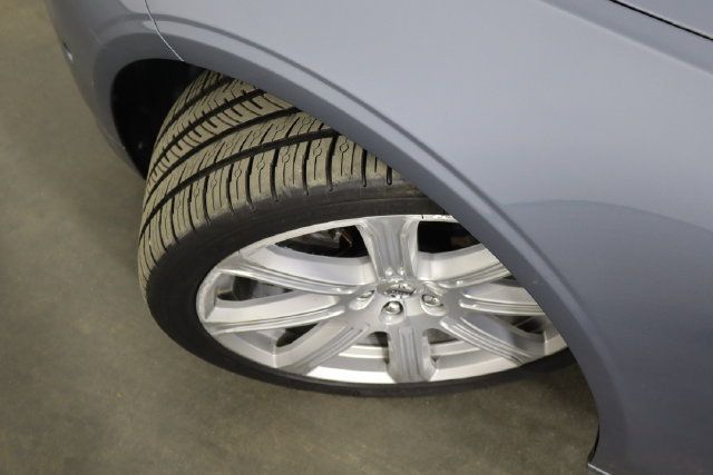 Used 2017 Volvo S90 T6 Inscription w/ Vision Package AWD/4WD image 39
