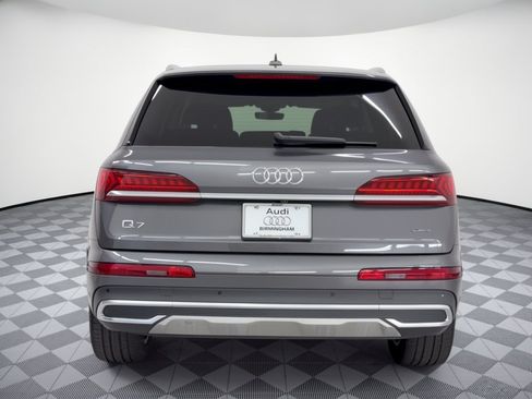 Used 2023 Audi Q7 3.0T Premium Plus AWD/4WD image 9