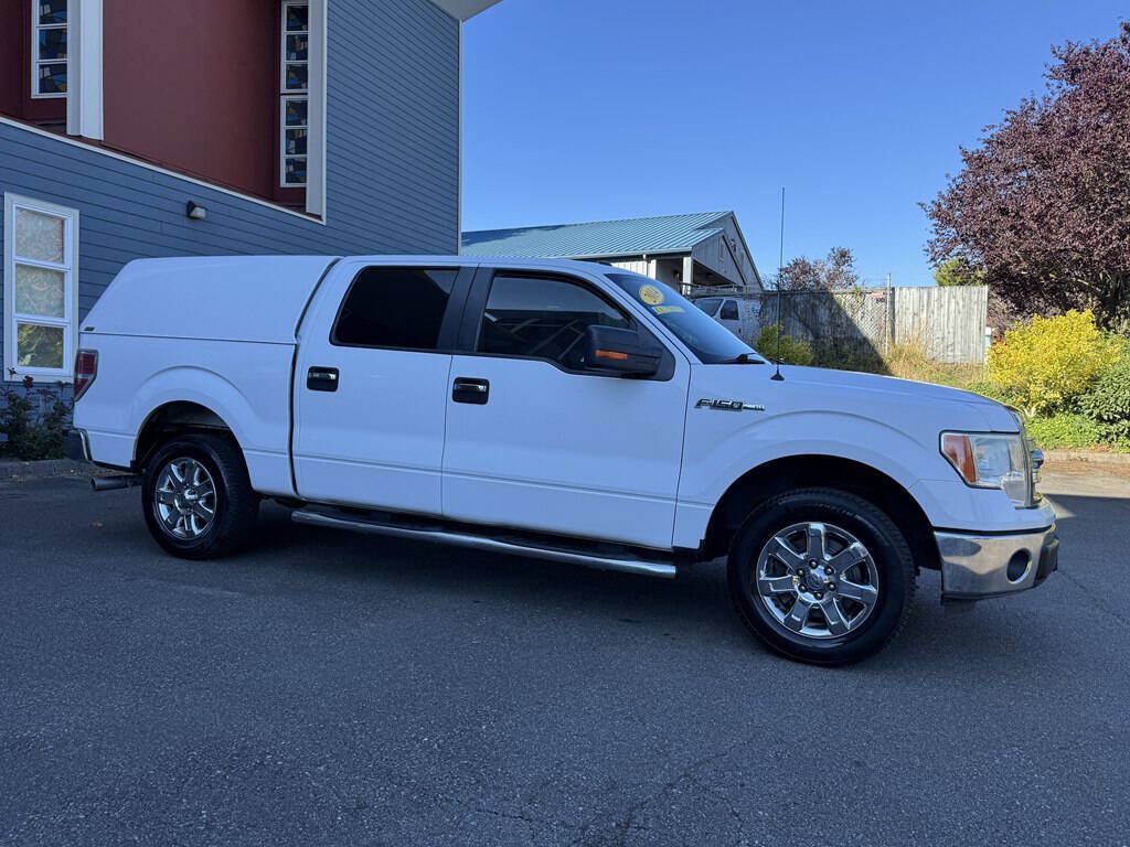 Used 2014 Ford F150 XLT w/ XLT Chrome Package RWD image 7