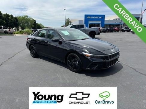 Used 2026 Hyundai Elantra Sport FWD image 1
