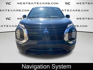 Used 2023 Mitsubishi Outlander SE Black Edition FWD video 2