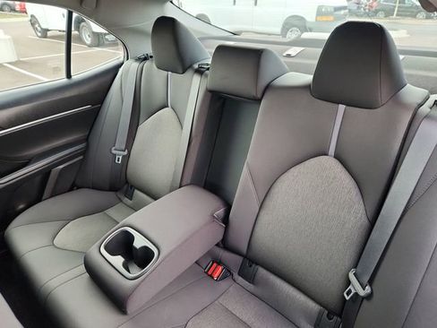 Used 2022 Toyota Camry LE image 26