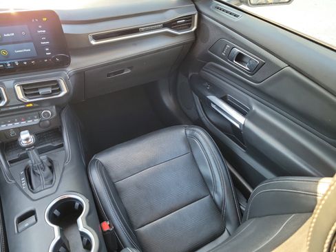 Used 2024 Ford Mustang Premium image 13