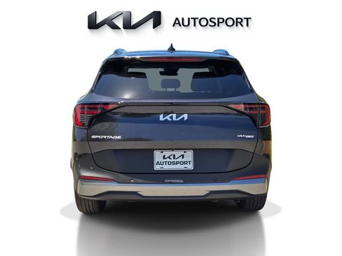 New 2026 Kia Sportage EX w/ EX Panorama Roof Package FWD image 9