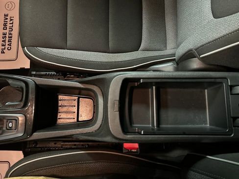 Used 2021 Chevrolet TrailBlazer LS image 21