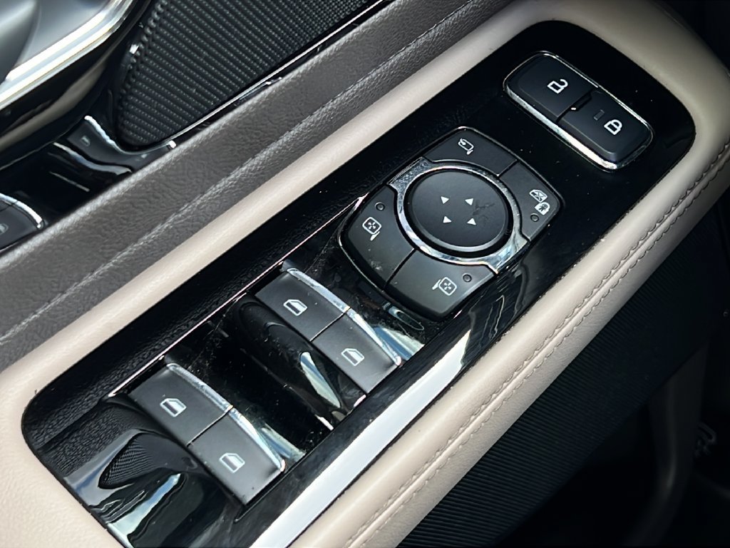 Used 2022 Lincoln Aviator Reserve w/ Equipment Group 201A RWD image 20