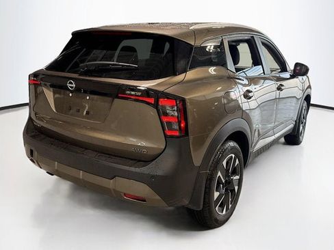 New 2026 Nissan Kicks SV w/ SV Premium Package image 5