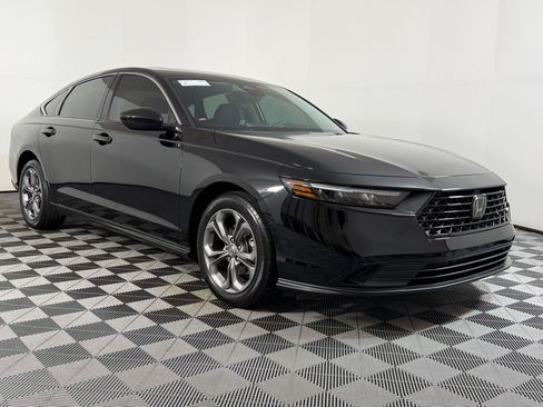 Used 2024 Honda Accord EX image 25