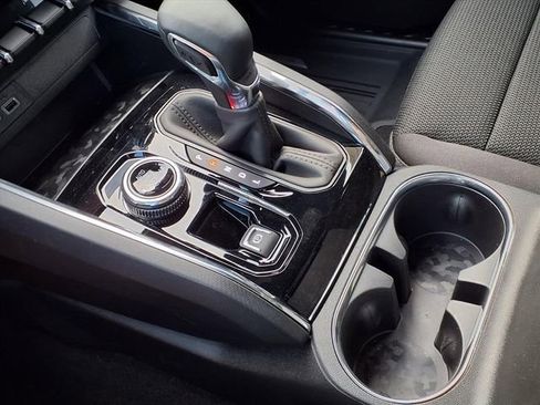 New 2025 GMC Canyon Elevation w/ Convenience Package AWD/4WD image 19