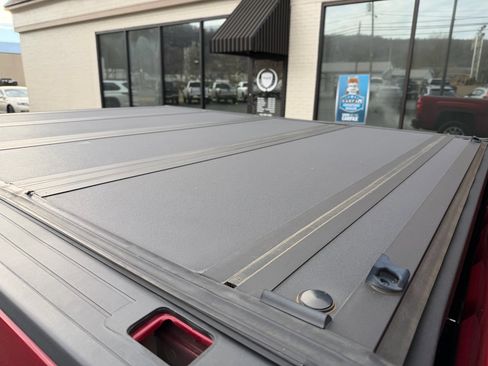 Used 2019 GMC Sierra 2500 Denali w/ Duramax Plus Package image 11