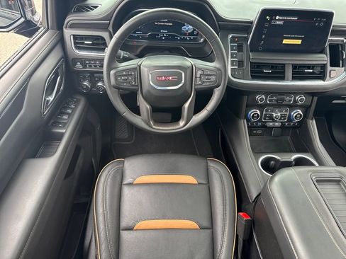 Used 2024 GMC Yukon AT4 w/ Technology Package image 14