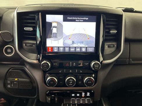Used 2023 RAM 2500 Big Horn w/ Level 1 Equipment Group AWD/4WD image 21