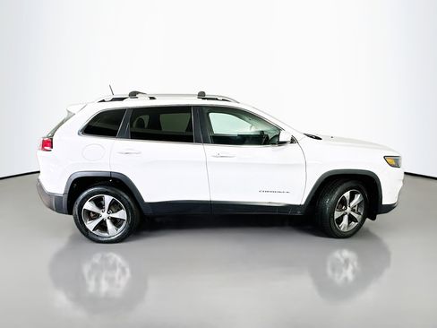 Used 2019 Jeep Cherokee Limited w/ Luxury Group image 8