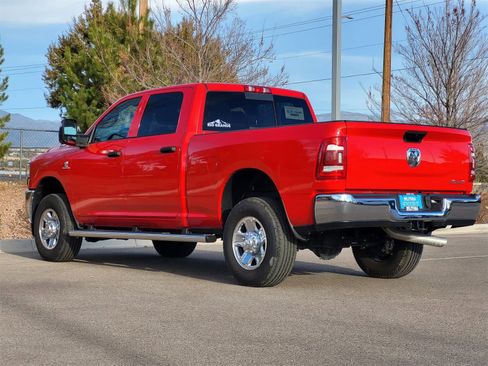 Used 2024 RAM 2500 Tradesman w/ Chrome Appearance Group image 7